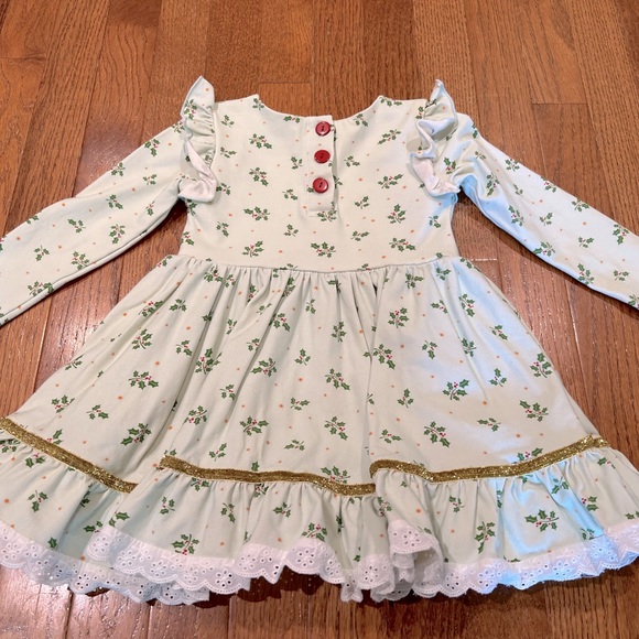 Love + Grow Christmas Dress and Shorts - Picture 3 of 3